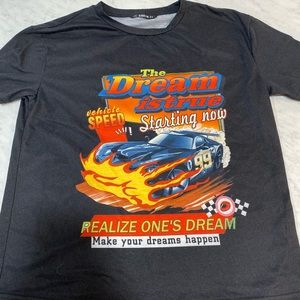Graphic t shirt